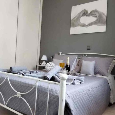 Grey Sense Luxury Apartment イラクリオン エクステリア 写真
